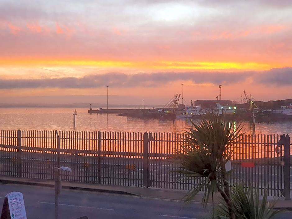 The Seafront Inn Holyhead