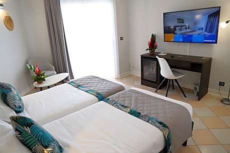 Double or Twin Room with Pool View