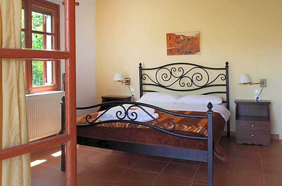 Ikaria Utopia - Cusco Studios
