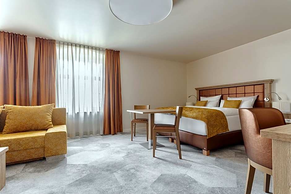 Hotel & Restaurant Rödersaal