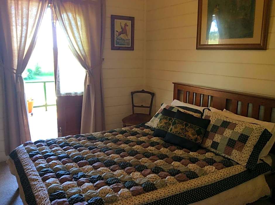 Butterfly Farm Bed and Breakfast Nirranda