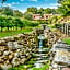 Residence with swimming-pool and thermal pools in Sorano