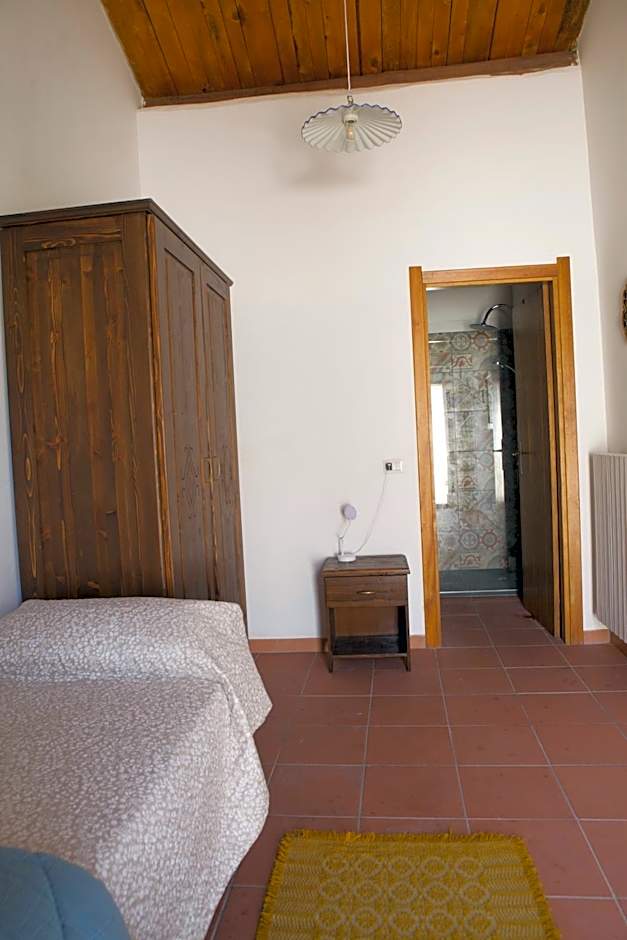 Rebeccu Arte e Ospitalità - Ostello