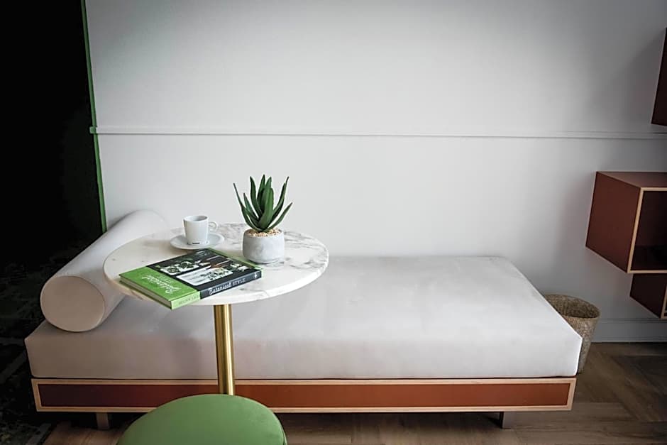 Fitz Roy Urban Hotel, Bar and Garden