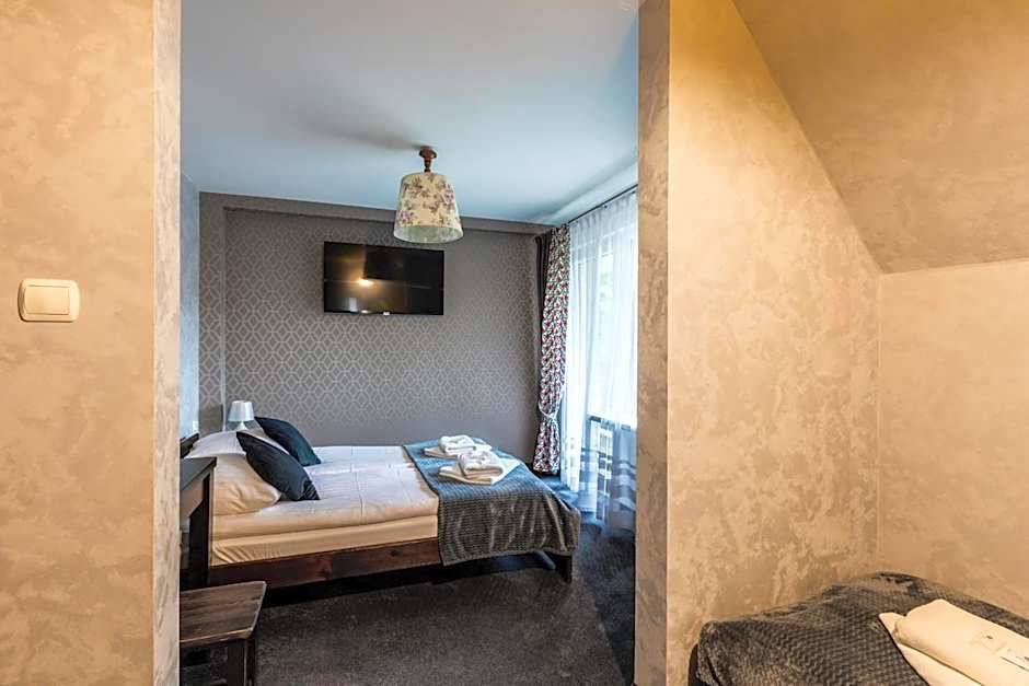 Willa Biały Domek - 600m Krupówki