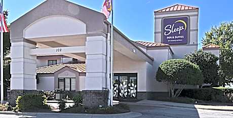 Sleep Inn & Suites Spring Lake - Fayetteville near Fort Bragg