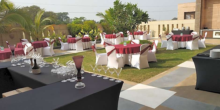 Courtyard by Marriott Raipur