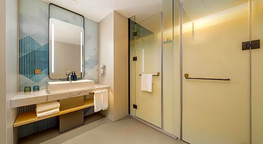 Holiday Inn Express Yiwu International Trade City By IHG