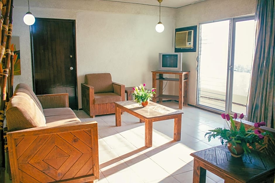 Suites Del Sol