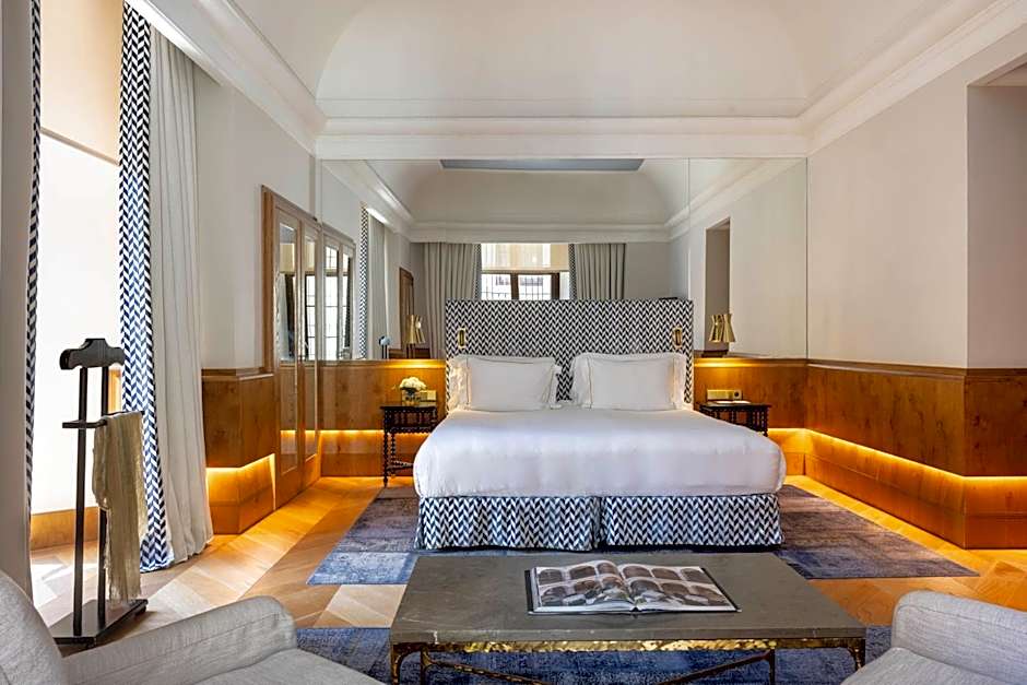 Photo 1 of 8 of Palacio Suite