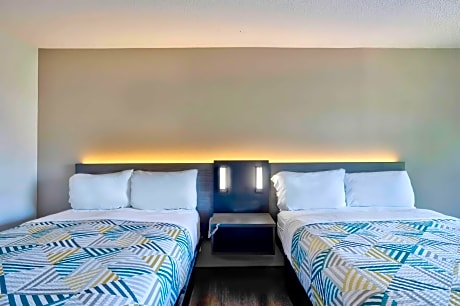 Quadruple Room - Disability Access - Roll in Shower