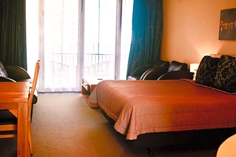 Partial Sea View Studio