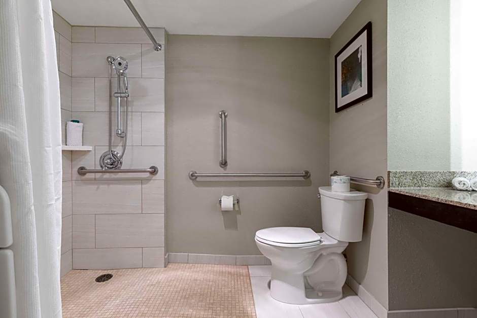 DoubleTree by Hilton Park City - The Yarrow