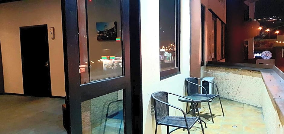 Costero Inn - Not Hotel -