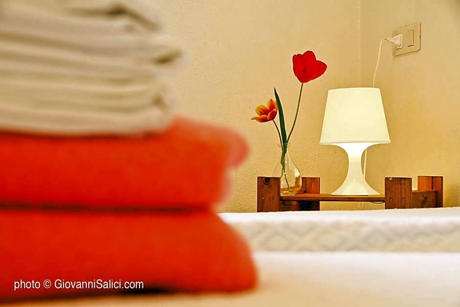 SANTANGELA Hostel & Rooms