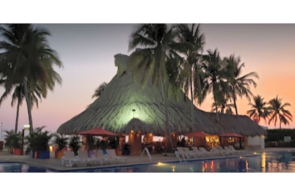 Royal Decameron Salinitas