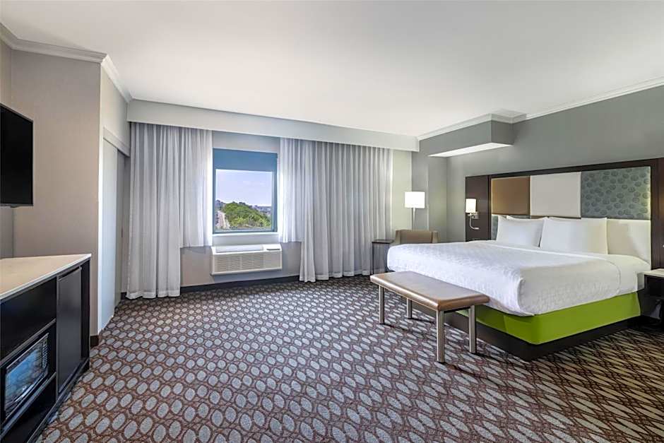 Best Western Premier NYC Gateway Hotel