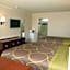 Super 8 by Wyndham Tyler TX