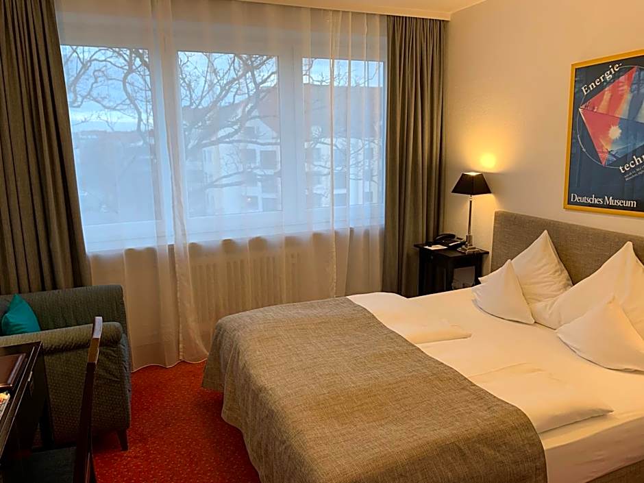 Hotel Nymphenburg City - München