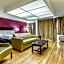 Red Roof Inn PLUS+ Wichita East