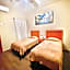 La Lola Hotel & Suites