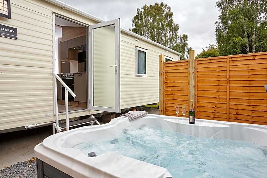 Braidhaugh Holiday Lodge and Glamping Park