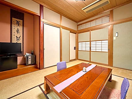 Standard Family Room