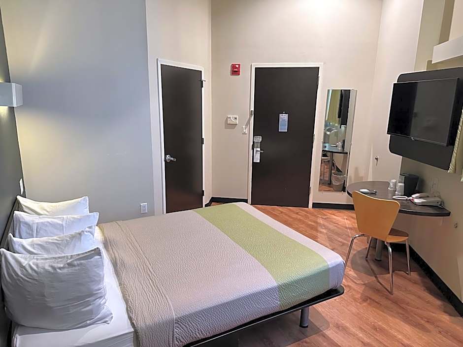 Feather Factory Hotel