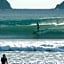 Jungle House - surf & stay