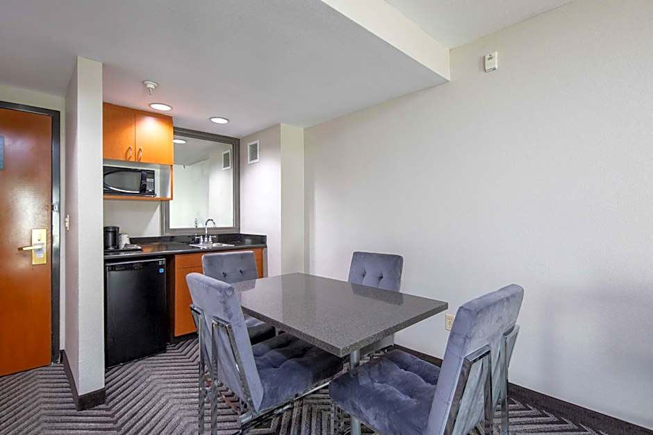 Best Western Inn & Suites San Mateo - San Francisco Airport