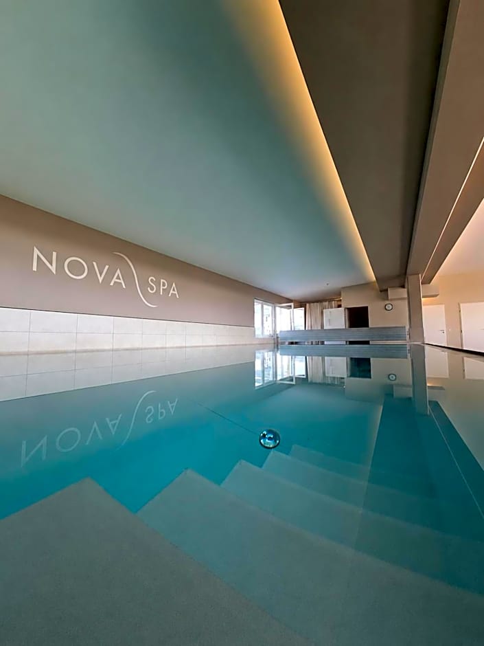 NOVAPARK Flugzeughotel Graz