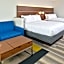 Holiday Inn Express & Suites Omaha Airport By IHG