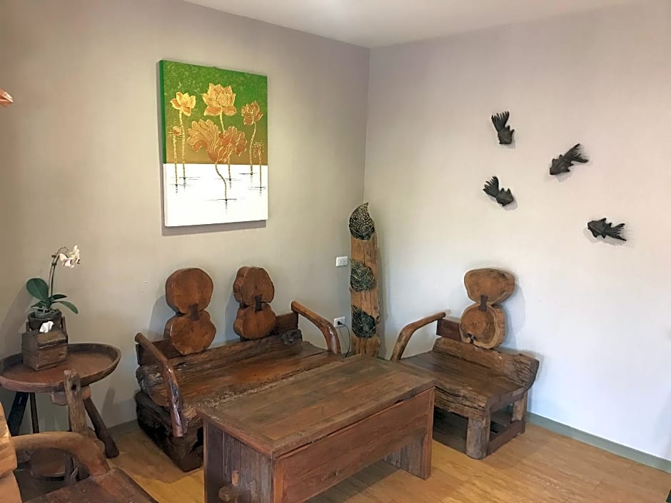 TAINAN JULIE'S GARDEN