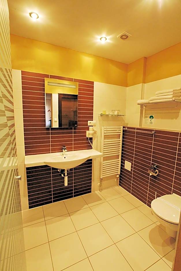 City Hotel Nitra with free parking