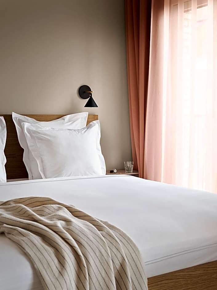 Aura Apartment Hotel