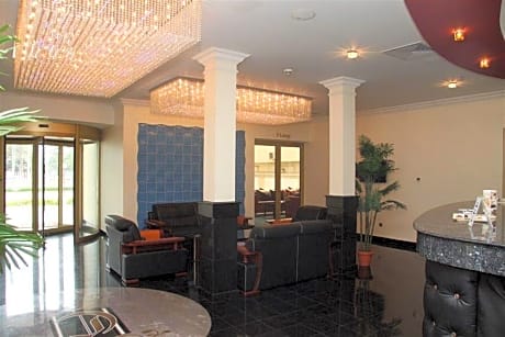 Chesney Hotel
