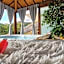 Casa Favo de Mel - Jacuzzi & Piscina - Refúgio na Montanha
