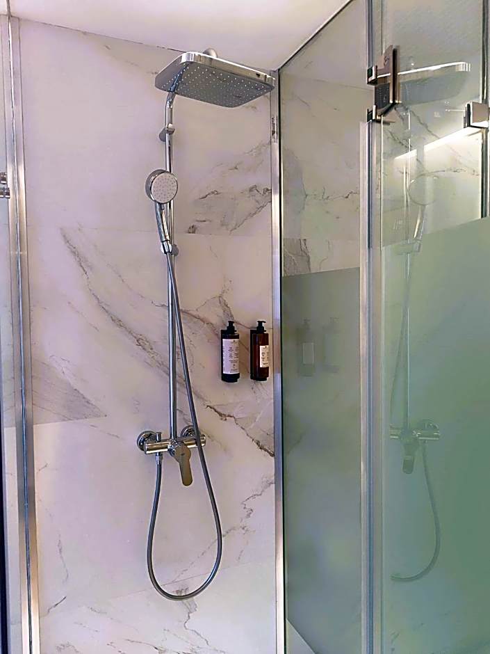 Valentin Somni Hotel & Suites