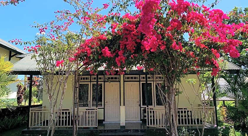 Lembah Rinjani Villa & Resto Syariah by ecommerceloka