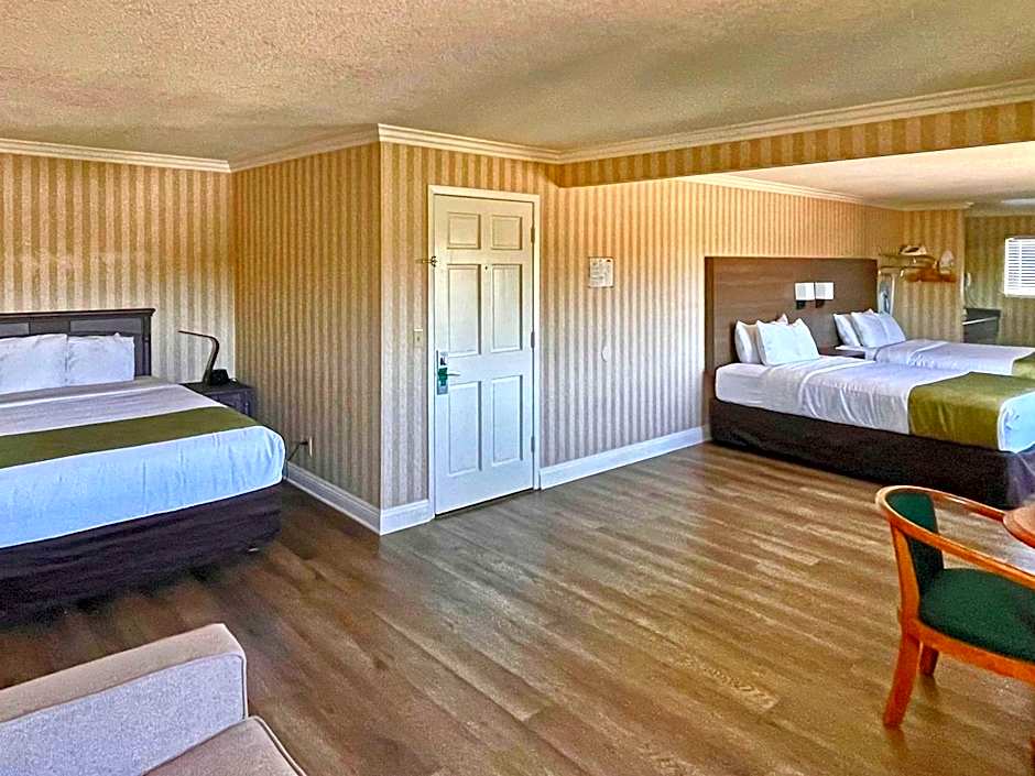 Quality Inn & Suites Maingate