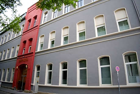 Amical Hotel