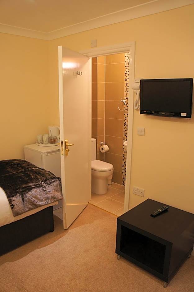 Sapphire Hotel London