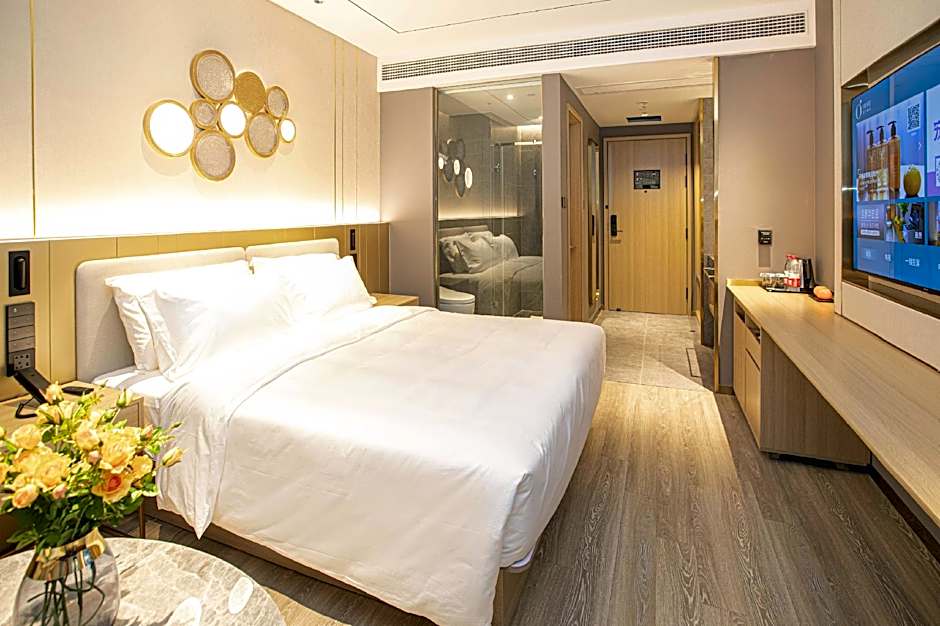 Orange Hotel Nantong Yuanrong Plaza