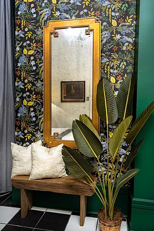 The Mansion on Royal