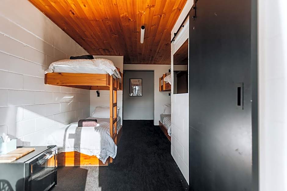 Lakeside Falls Creek