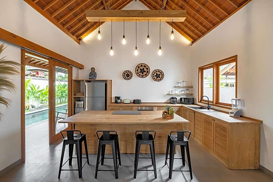Brand New 3 Bedroom Villa Cinta