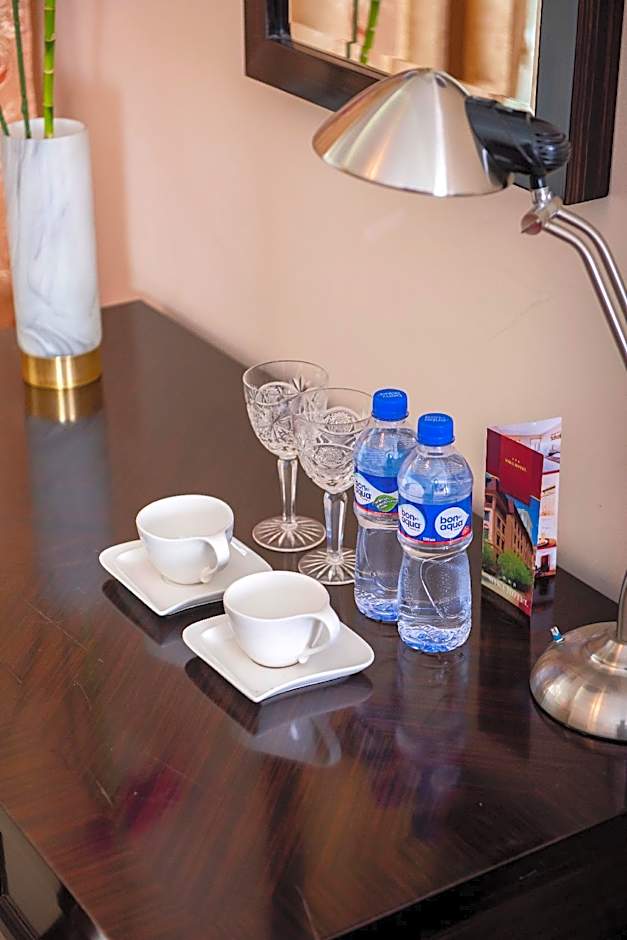 Mika Hotel
