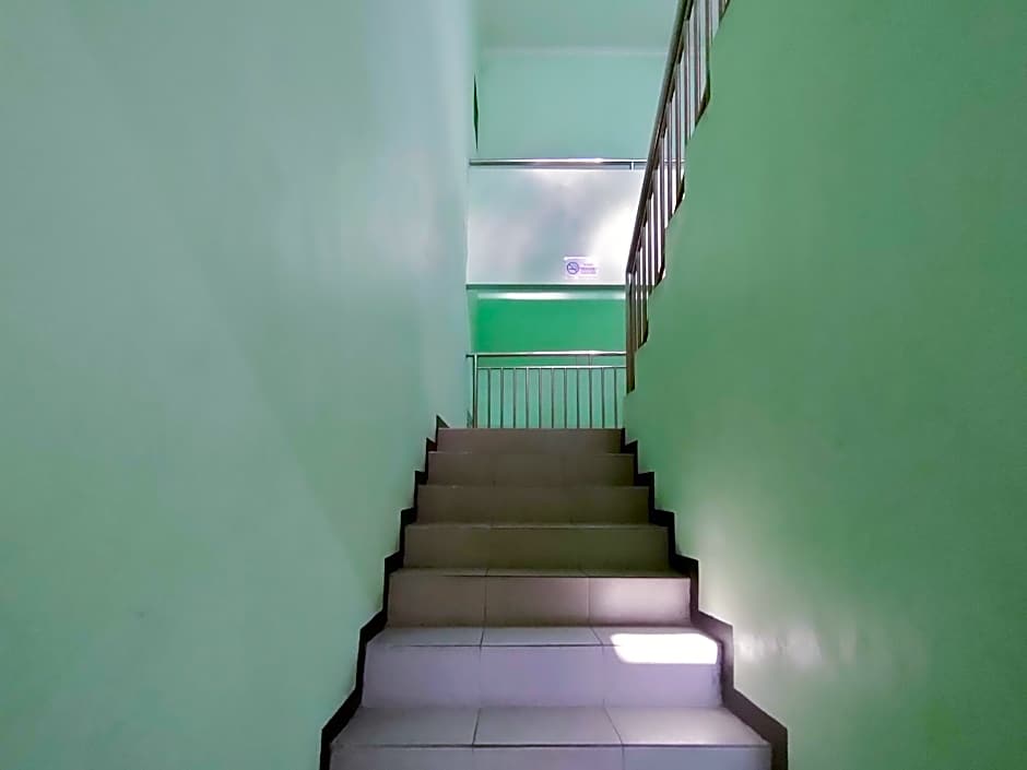 Djati Homestay Redpartner near Gor Djarum Kudus