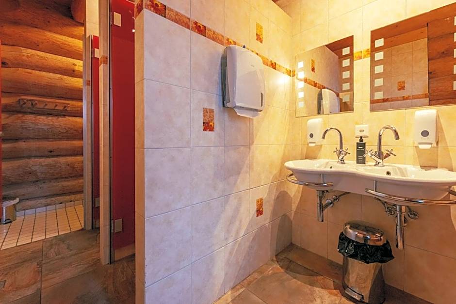 Standard 3 - Heiti Lodge