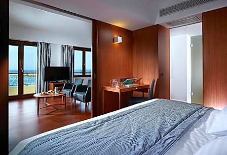 Superior Suite with Sea View